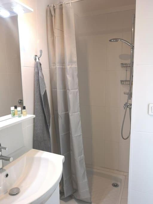 Le Studio Charmant A 20Min De Paris Villennes-sur-Seine Buitenkant foto